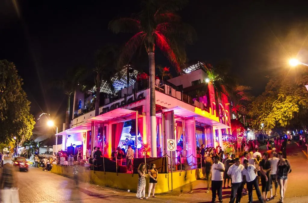 Tropical Casablanca Party Zone Hotel Playa del Carmen